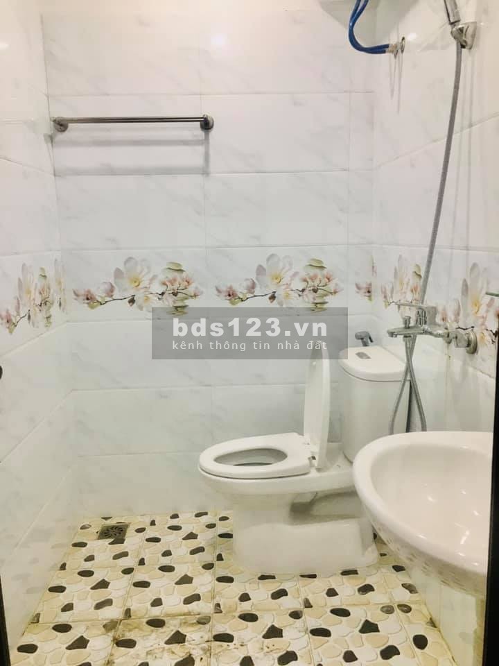 Bán nhà Lạc Long Quân, Cầu Giấy, Xây mới 45m2*4 tầng 3.6 tỷ siêu hiếm
