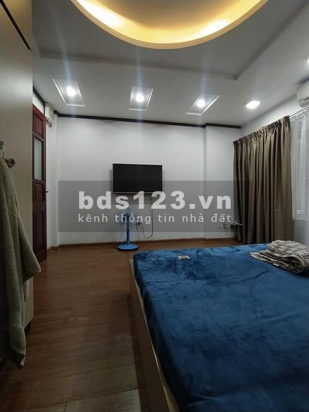 Bán Nhà 5 Tầng Mới Đẹp Ở Ngay Trại Cá Hai Bà Trưng