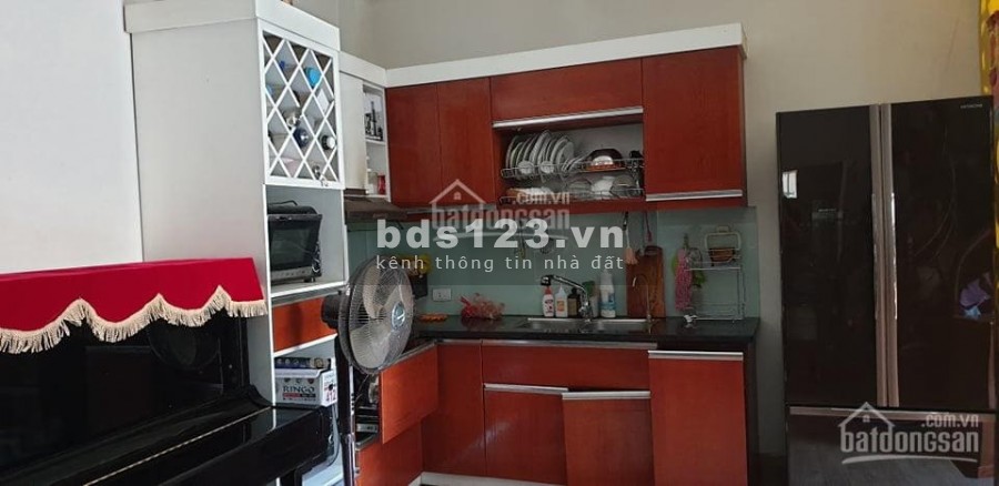 GẤP NHÀ TAM TRINH, NỞ HẬU, LÔ GÓC 3 THOÁNG, TẶNG NGUYÊN NỘI THẤT, 070 215 6658