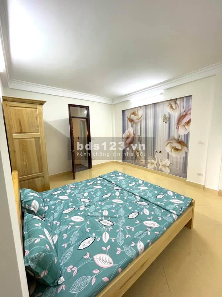 Bán nhà phố Thanh Lân 30m2 4 tầng. Nhỉnh hơn 2 tỷ