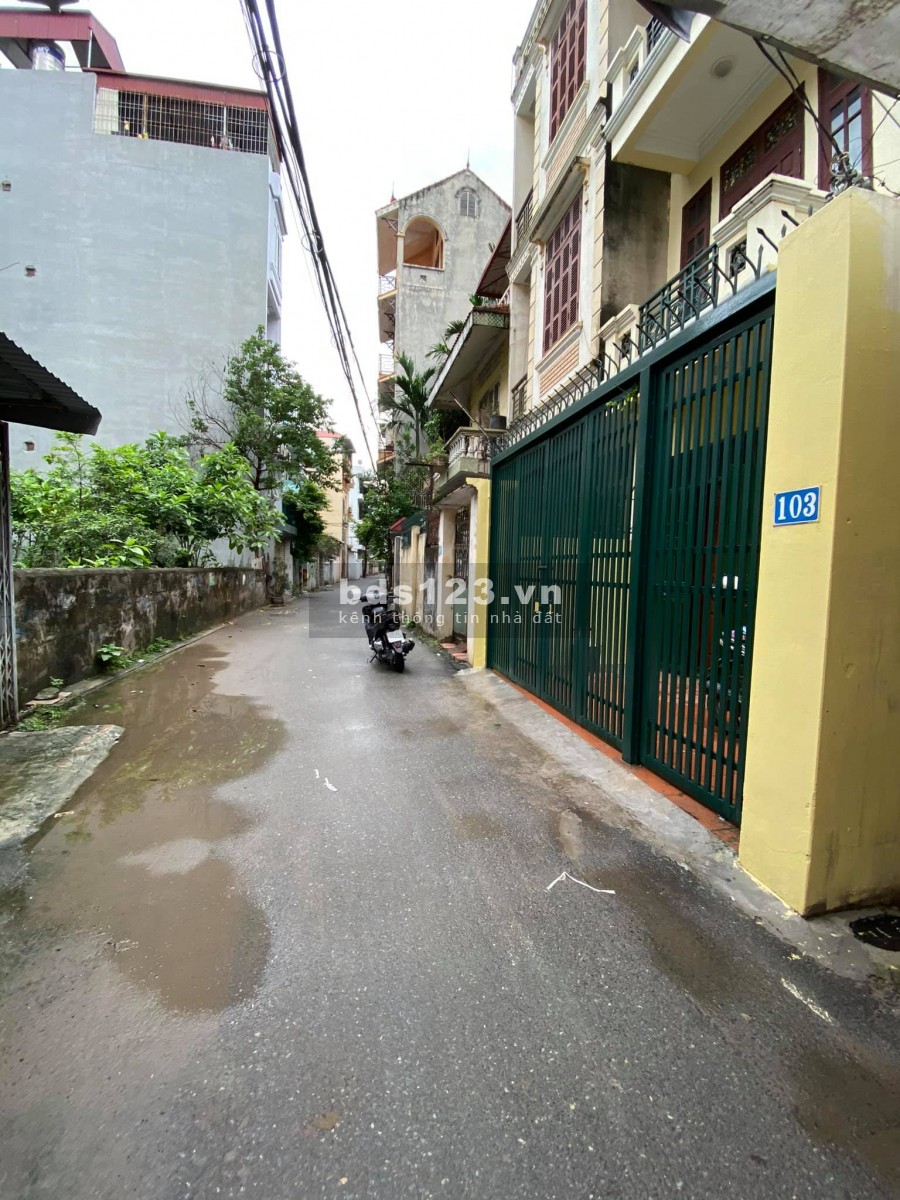 Bán Nhà Lạc Long Quân, Thoáng 3 Mặt, oto Tránh Cửa. Giá Nhỉnh 8 tỷ