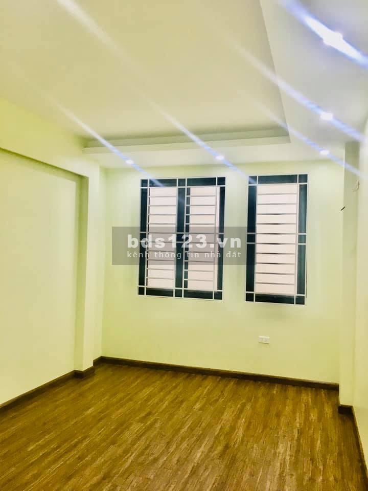Bán nhà Lạc Long Quân, Cầu Giấy, Xây mới 45m2*4 tầng 3.6 tỷ siêu hiếm