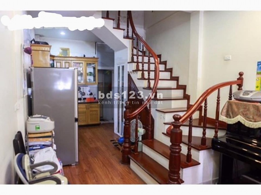 PHÂN LÔ CÁN BỘ, Ô TÔ TRÁNH, GẦN HỒ TÂY. Hoàng Hoa Thám 60m chỉ 5.5 tỷ
