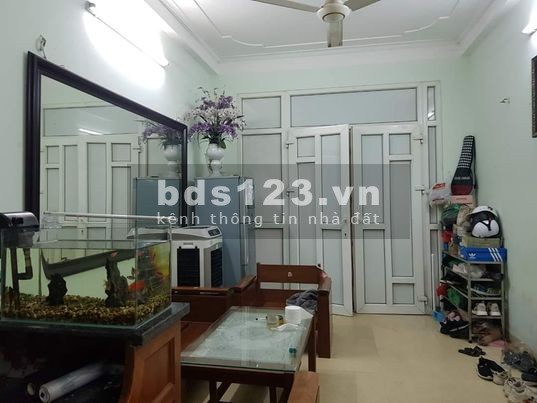 Bán nhà Long Biên 29m, 4 tầng, 2,2 tỷ