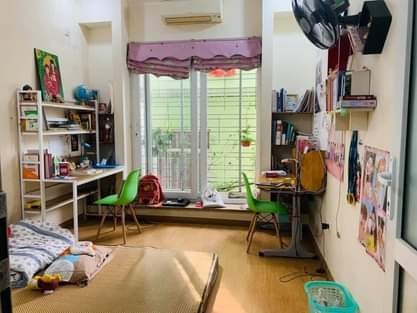 LÒ ĐÚC - HAI BÀ TRƯNG BÁN ĐẤT TẶNG NHÀ 3 TẦNG Ở NGAY - TRUNG TÂM GẦN PHỐ. 68M 3T (3,85 TỶ)