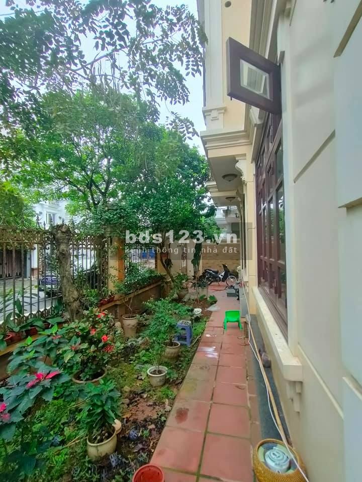 Biệt Thự Hoa Lâm, 140m2 MTx8m 4T Lô Góc Long Biên siêu đỉnh