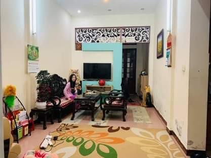 LÒ ĐÚC - HAI BÀ TRƯNG BÁN ĐẤT TẶNG NHÀ 3 TẦNG Ở NGAY - TRUNG TÂM GẦN PHỐ. 68M 3T (3,85 TỶ)
