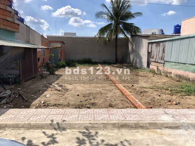 Bán đất xây nhà 207m2 đường Nguyễn Văn Dương giá 780 triệu