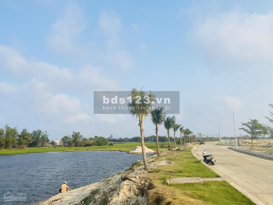 Lô đất biệt thự ven sông - 2 mặt tiền - ngã tư đường lớn 10,5m - 7,5m ngay biển Hà My