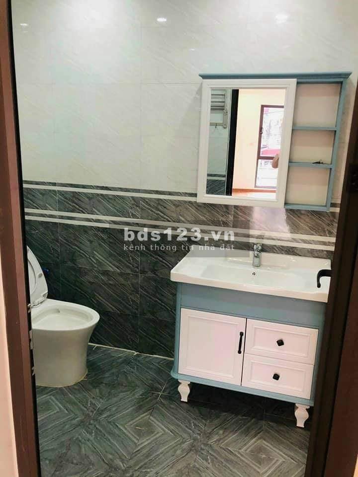Nam Từ Liêm bán nhà lô góc, nhà đẹp, tặng lại toàn bộ nội thất