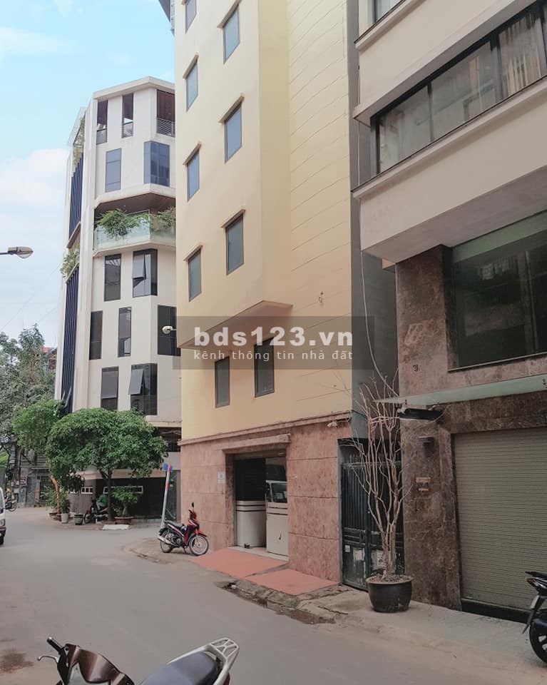 TÒA NHÀ VĂN PHÒNG CẦU GIẤY 98M 8 TẦNG LÔ GÓC GIÁ ĐẸP 0978439490