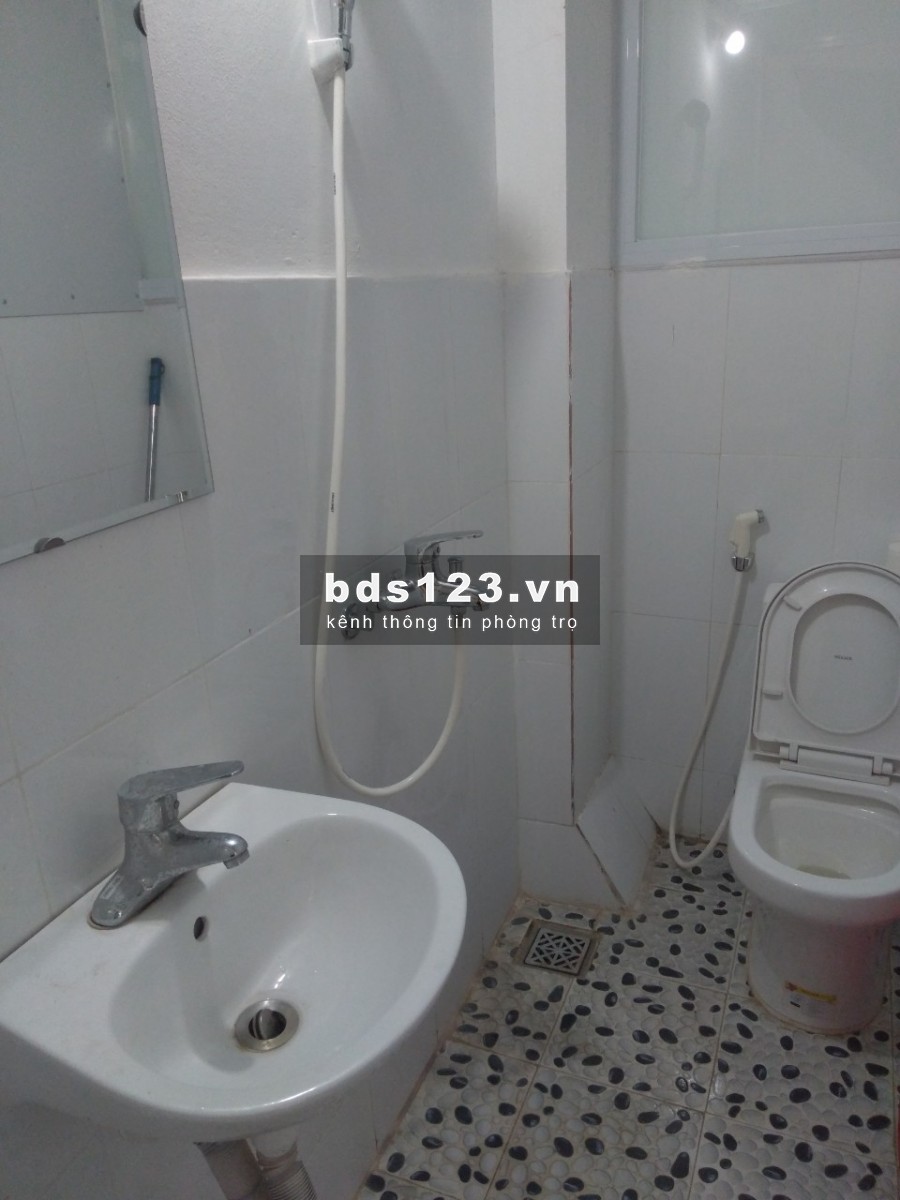 Nhà tôi có nhà 3 tầng vừa mới xây xong đẹp lung linh