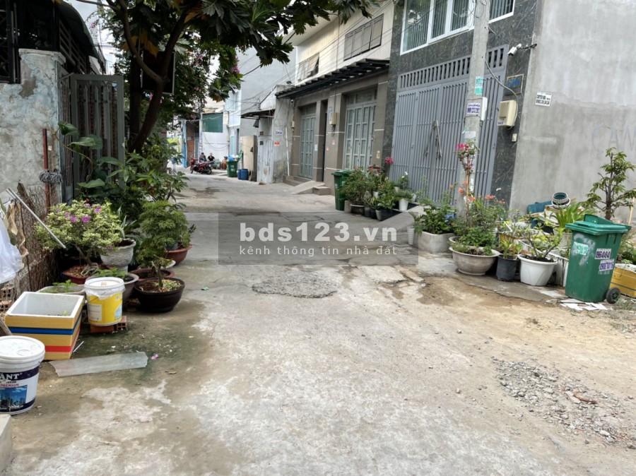 Chính chủ bán gấp lô Đất thổ cư cực đẹp tại Hẻm Lê Trọng Tấn P Tây Thạnh Q Tân Phú