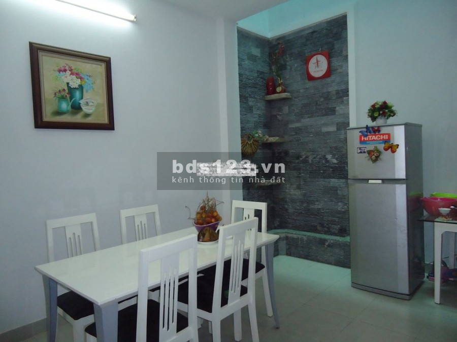 Cho thuê nhà Full Nội Thất Mặt Tiền đường Nguyễn Khuyến, Phường 12, Q.Bình Thạnh