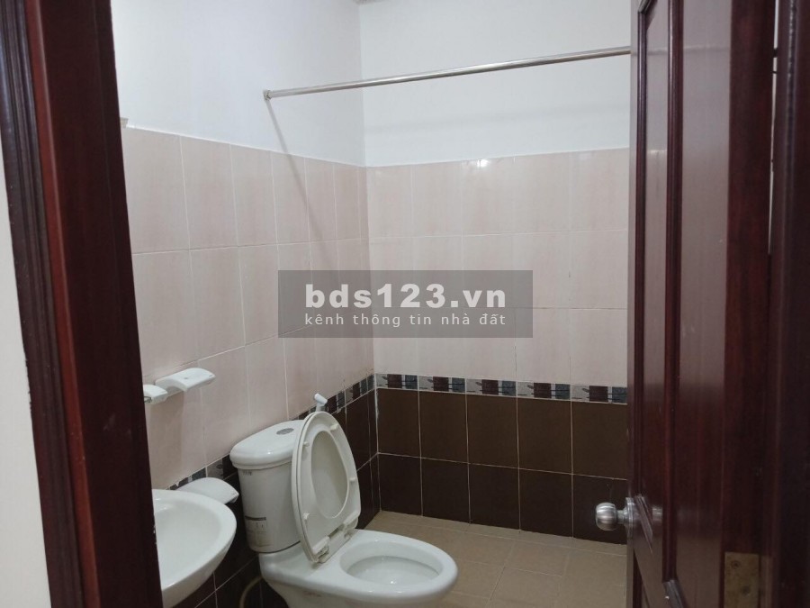 Do Có Nhu Cầu Chuyển Đổi Căn Hộ Lớn Hơn Nên Mình Cần Bán Căn Hộ Khánh Hộ 2 Quận 4, Dt : 57m2 1PN