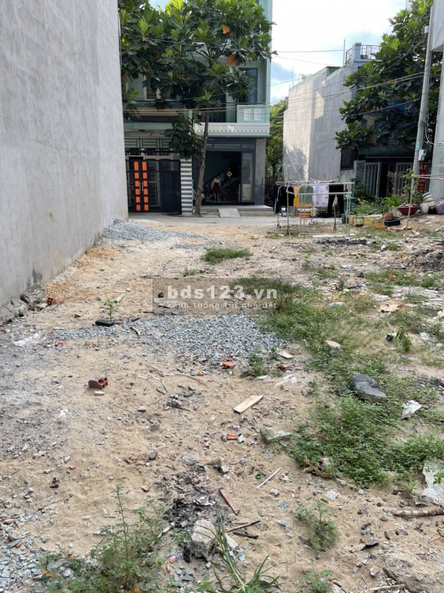 Chính chủ bán gấp lô Đất thổ cư cực đẹp tại Hẻm Lê Trọng Tấn P Tây Thạnh Q Tân Phú