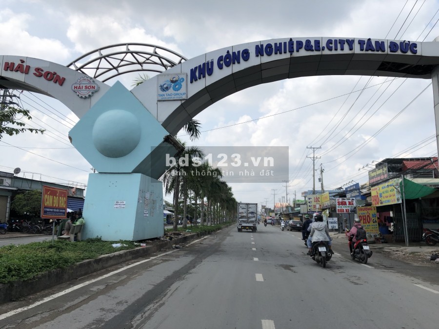 Đất nền TL10,125m2, TC SHR, 1tỷ3, sát trường đh qtế Tân Tạo, bệnh viện đa khoa Tân Tạo, Bình Chánh
