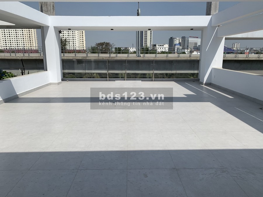 Cho Thuê Tòa Nhà Điện Biên Phủ 8x20, hầm, trệt, 3L – 100tr