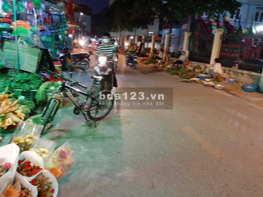 Cần tiền bán gấp nhà 5 tầng – Phú Diễn, 3.3 tỷ