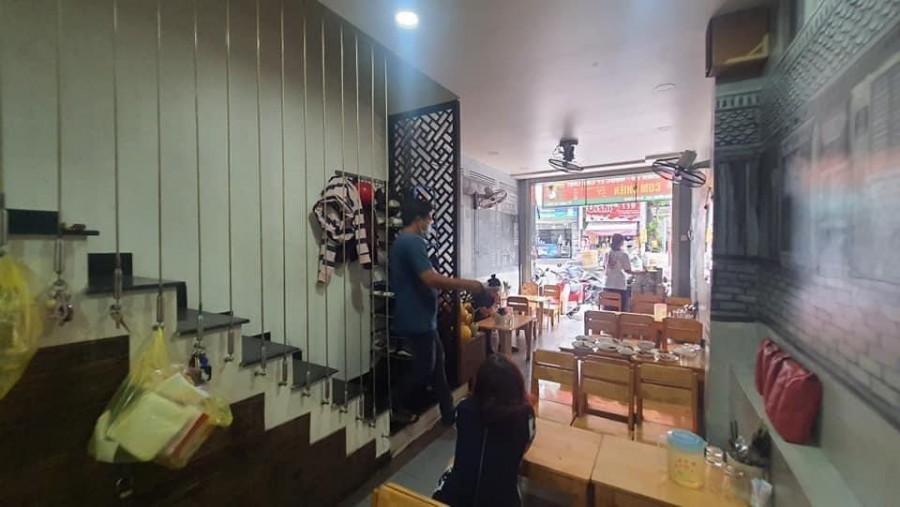 Bán Nhà Tân Phú Mặt Tiền 94m2 3 tầng Giá 11,2 tỷ nở hậu khủng