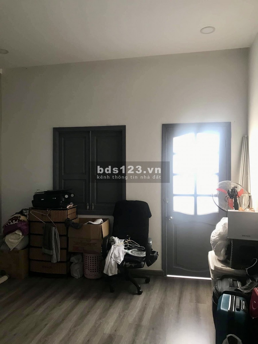 Bán Nhà Đường Võ Văn Tần Q3 40m2 Hẻm Thông Tứ Tung Giá Rẻ