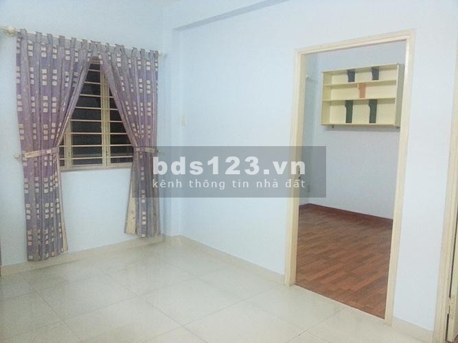 Căn hộ Bàu Cát 2 phòng ngủ, 2wc, lầu cao, nhà trống, giá 7.5tr/th