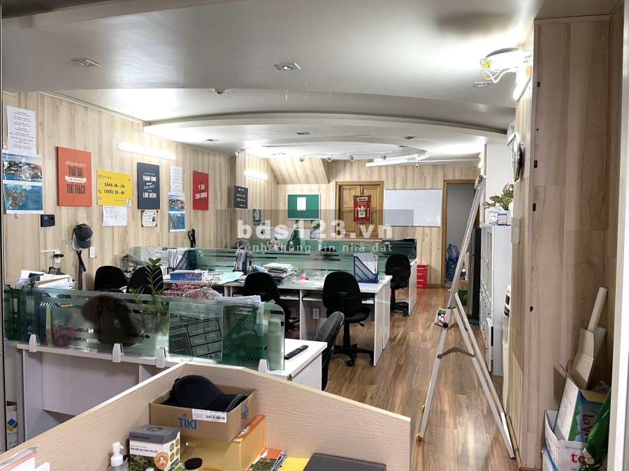 Cho thuê VP hầm trệt trống suốt 100m2 đầy đủ NT văn phòng trung tâm An Phú