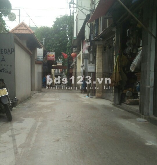 BÁN ĐẤT NGỌC THỤY LONG BIÊN 45M2, NGÕ NÔNG, Ô TÔ TRÁNH, CHỈ HƠN 3 TỶ. LH: 0977611089