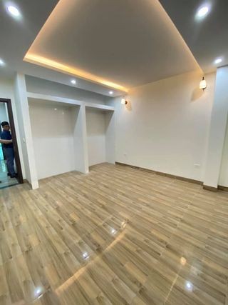 Bán nhà Bùi Xương Trạch, Thanh Xuân, Hà Nội, 33m2 x 5 tầng, giá 4.2 tỷ