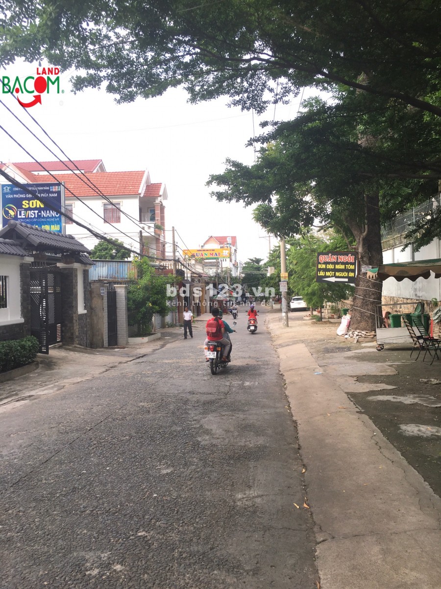 BÁN LÔ ĐẤT P. BÌNH ĐA SHR THỔ CƯ 100%, GẦN TRƯỜNG CHÍNH TRỊ