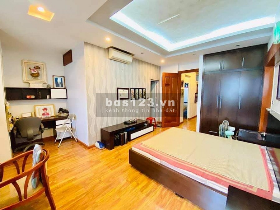 BÁN NHÀ PHỐ XÃ ĐÀN, QUẬN ĐỐNG ĐA. DT: 75M*5T. GIÁ 6,2 TỶ.