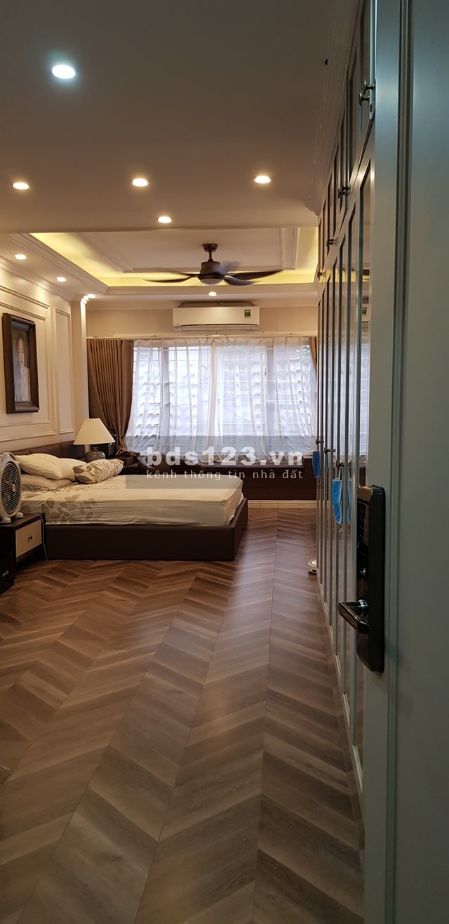 Chính chủ cần bán nhà tại đọi cấn 36m 5 tầng giá 3,3 tỷ ngõ thong gần oto đỗ