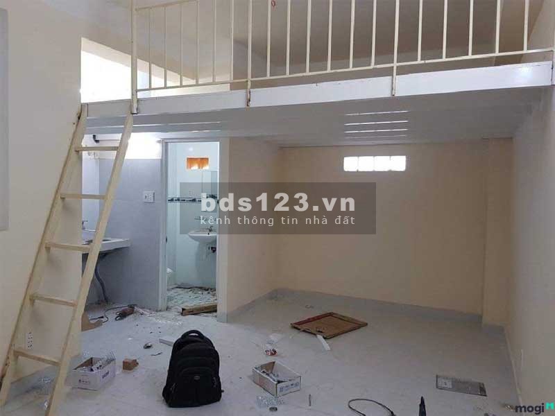 Cần tiền bán gấp nhà trọ mặt tiền gần chợ, siêu thị, giá 1 tỷ 8 thu nhập 30tr/1 tháng