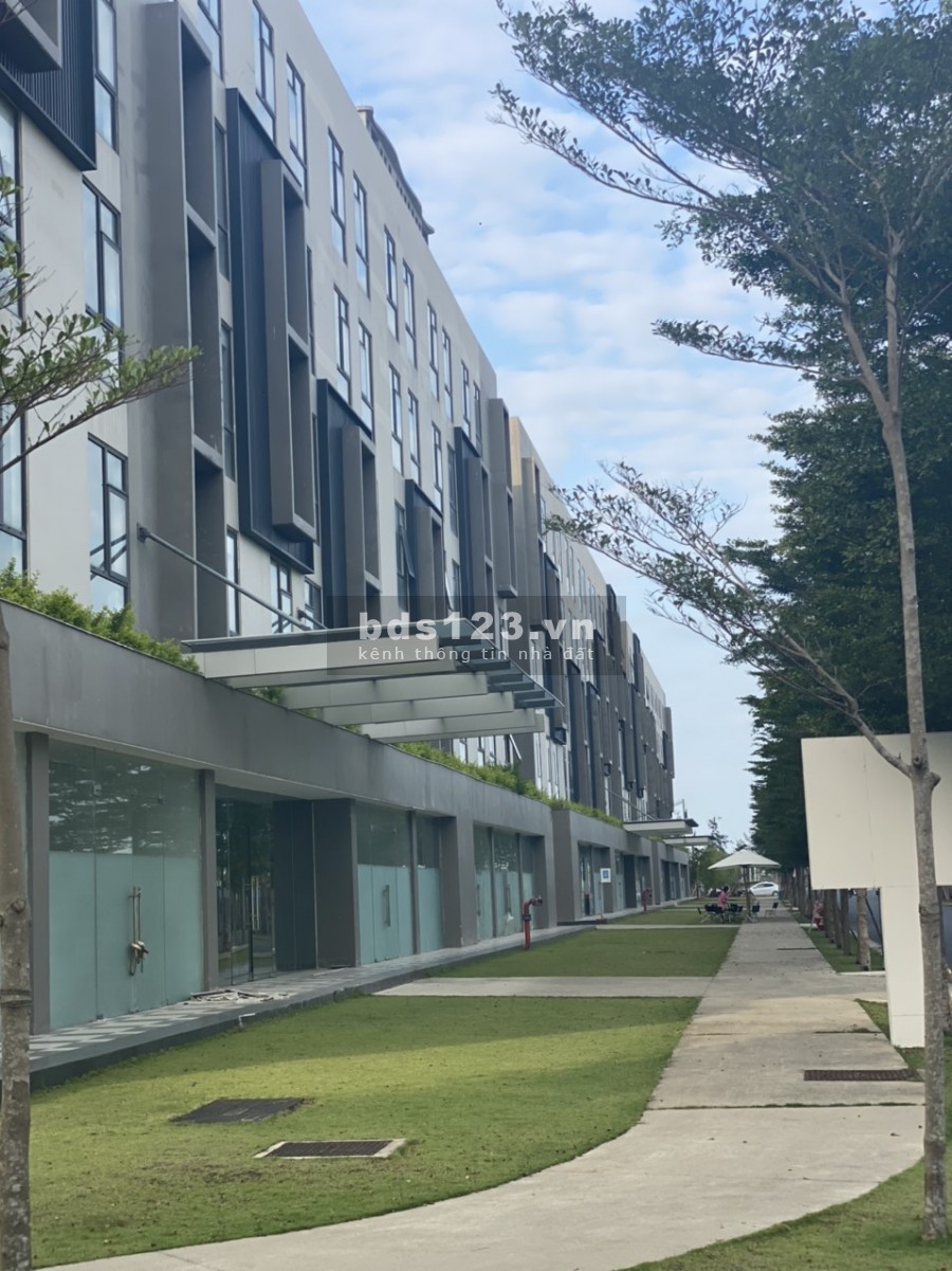 0862265595 Sở hữu các căn Shophouse đầu tiên của đại đô thị The Empire với các chính sách hấp dẫn