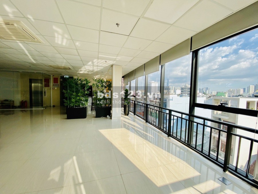 Cho thuê Văn Phòng Bình Thạnh 169m2 siêu thoáng đẹp.
