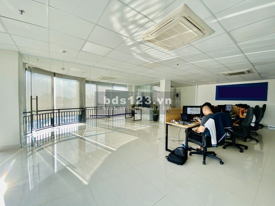 Cho thuê Văn Phòng Bình Thạnh 169m2 siêu thoáng đẹp.