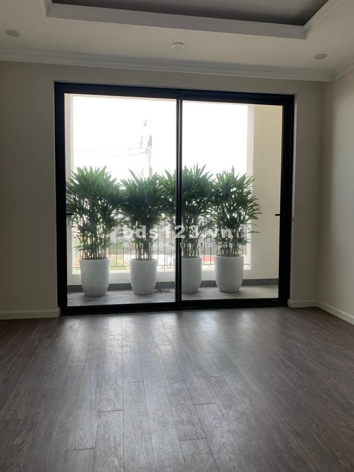 Bán căn góc 98.96m2, 3 ngủ tòa R1 Sunshine Riverside giá chỉ 3.7 tỷ - 0973781843 Ánh.