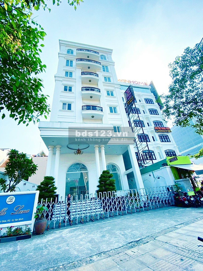 Tòa nhà cho thuê MT đường Phan Đình Giót Tân Bình - 2 thang máy lửng 6 lầu sân thượng 3 cầu thang bộ sàn trống suốt