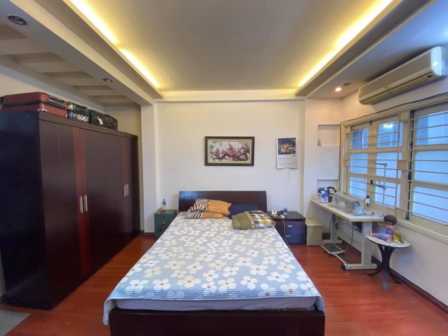 Bán Nhà Phố Nguyễn Tuân Thanh Xuân Vỉa Hè Gara Ở Và KD 55m2*6T Hơn 9 Tỷ