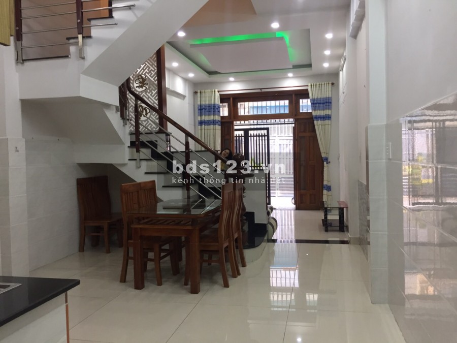 Chính chủ cho thuê nhà nguyên căn 2PN , 3WC 100M2 ngay CĐ Điện Lực Quận 12