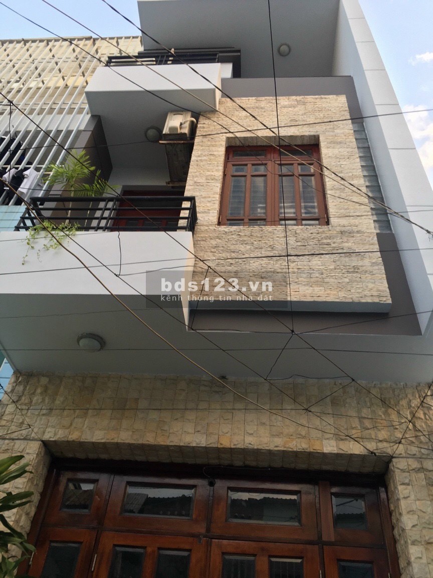 Nhà MT Nguyễn Khuyến 4x20m 1T-2L ST 4Pn-3Wc gía 24Tr/th