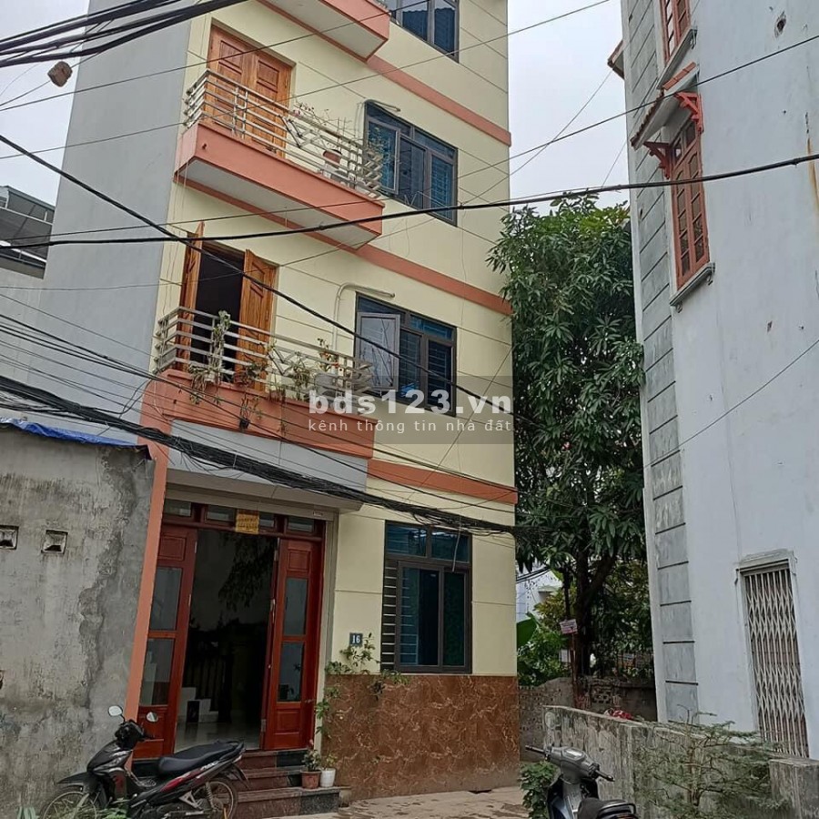 Nhà Cổ Nhuế ngõ rộng, lô góc 3 mặt thoáng, kinh doanh nhỏ, nhỉnh 3 tỷ