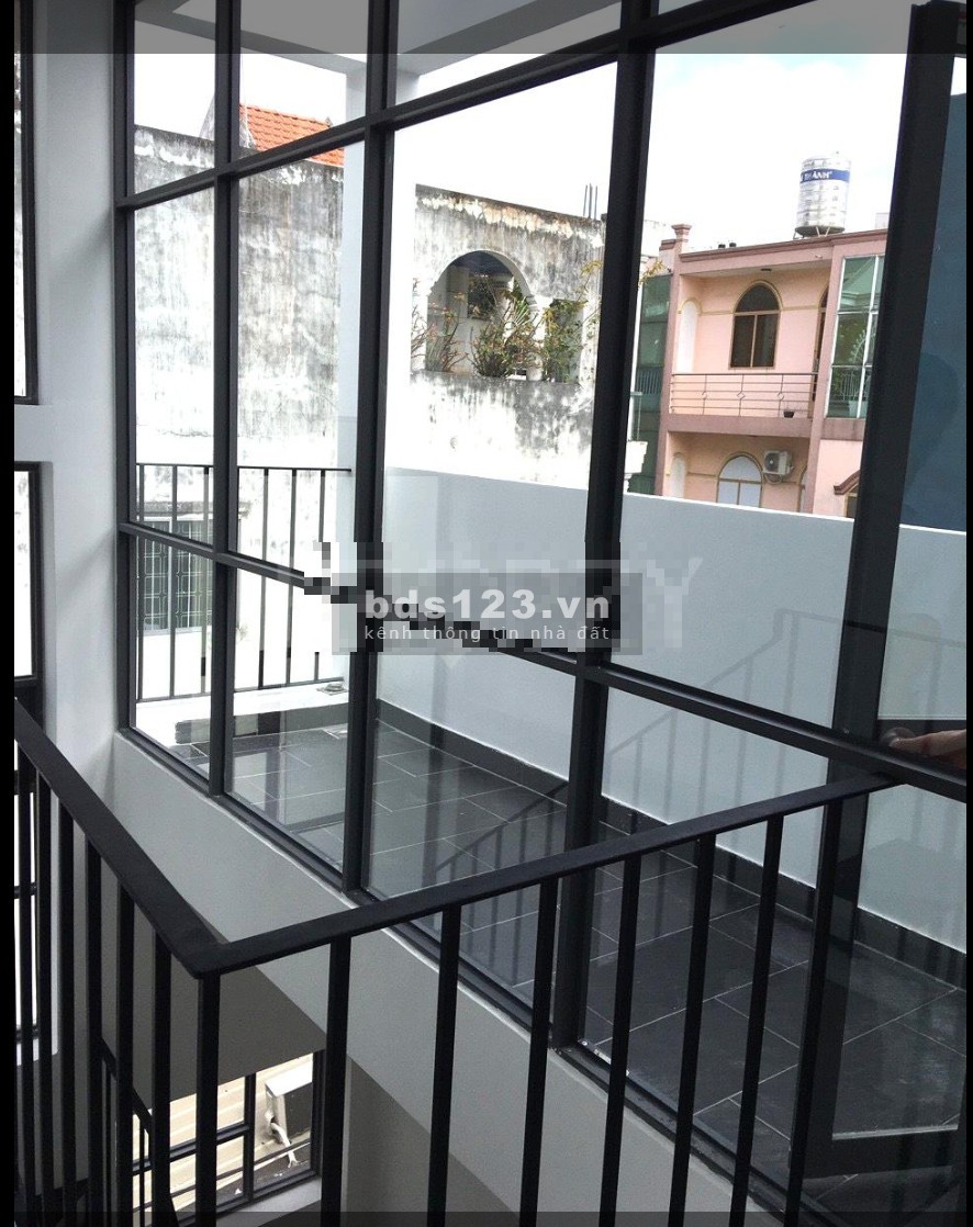 Bán Nhà hẻm 1xẹt Thành Thái Q10. Nhà đẹp vào ở ngay giá 8,2 tỷ