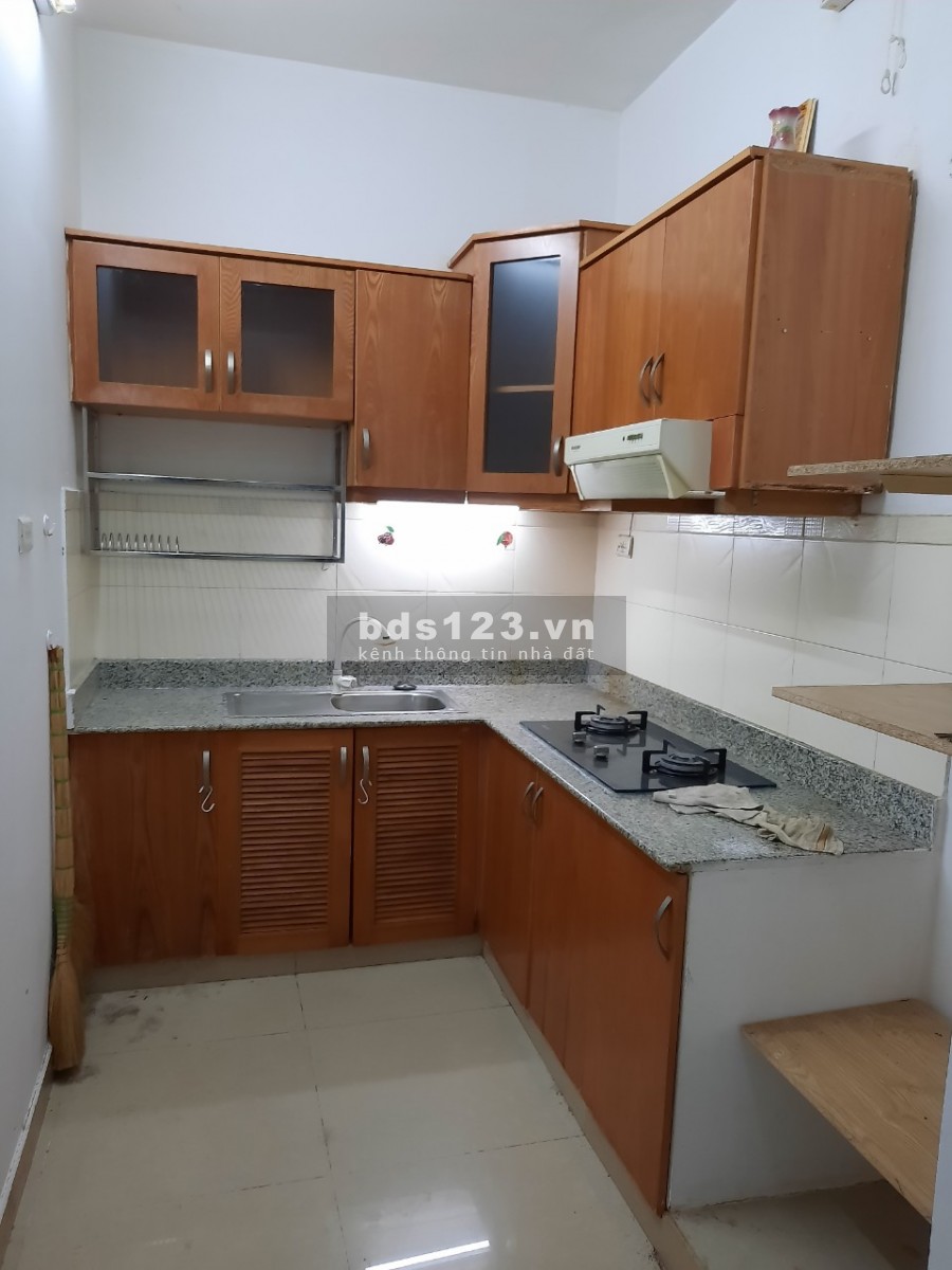 Bán gấp CH Sacomreal 584 Quận Tân Phú 2PN 2WC SỔ HỒNG RỒI - Hỗ trợ vay 70%