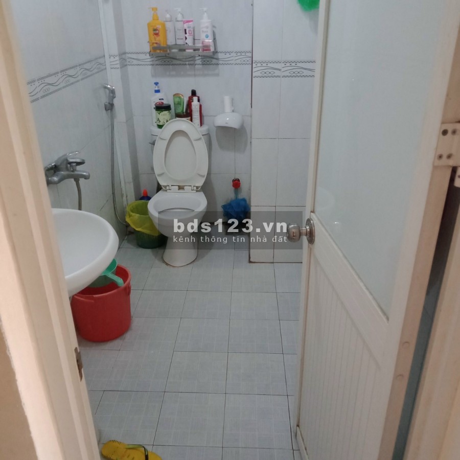 Bán căn hộ 51m2 chung cư Bình Trị Đông B khu Tên Lửa quận Bình Tân
