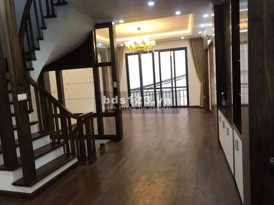 Bán nhà Ngọc Hà, Ba Đình 77m2x3 tầng mặt tiền 4,2m giá 6,9 tỷ, gần lăng Bác, sổ đỏ nở hậu