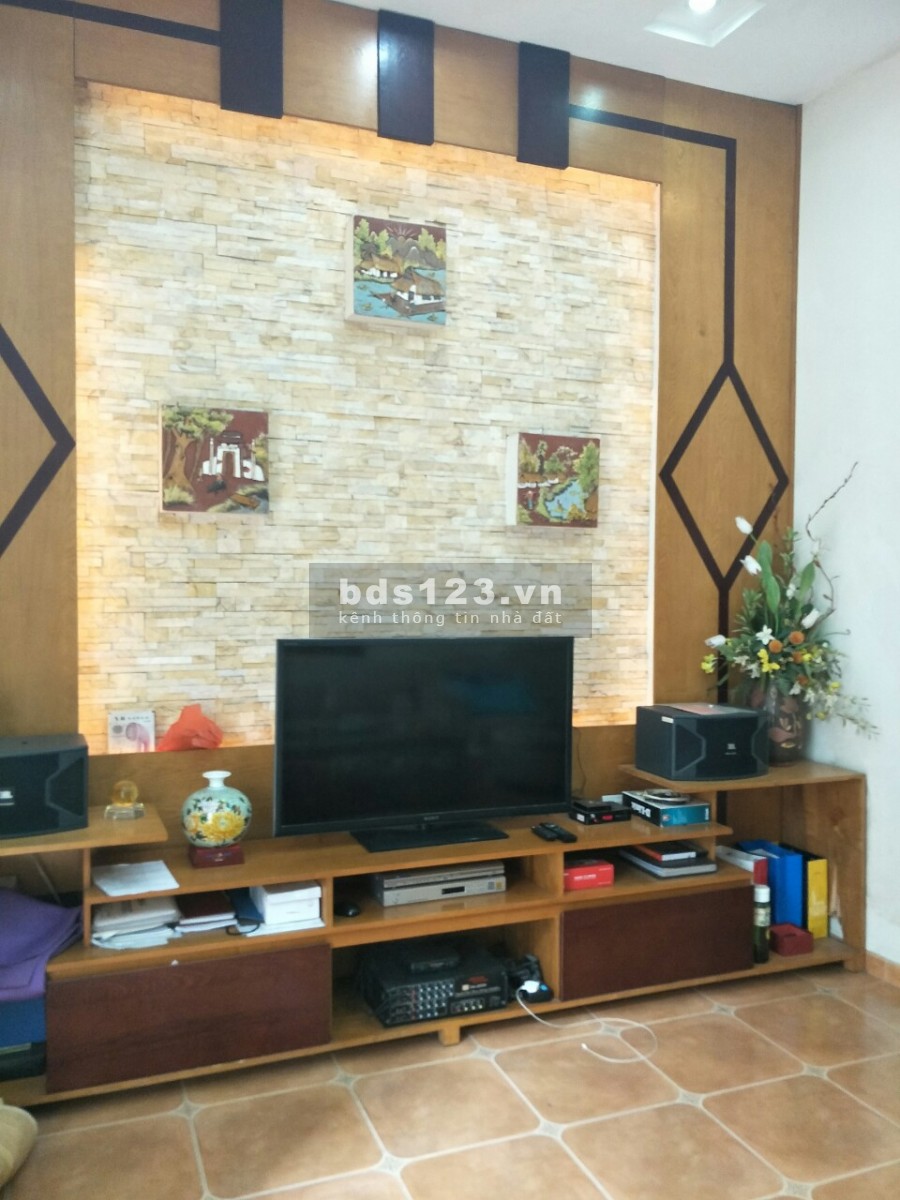 Bán gấp Biệt Thự Ngọc Thuỵ - Long Biên - 160m2 mt 12m gara ô tô giá 10.5 tỷ. ở sướng.