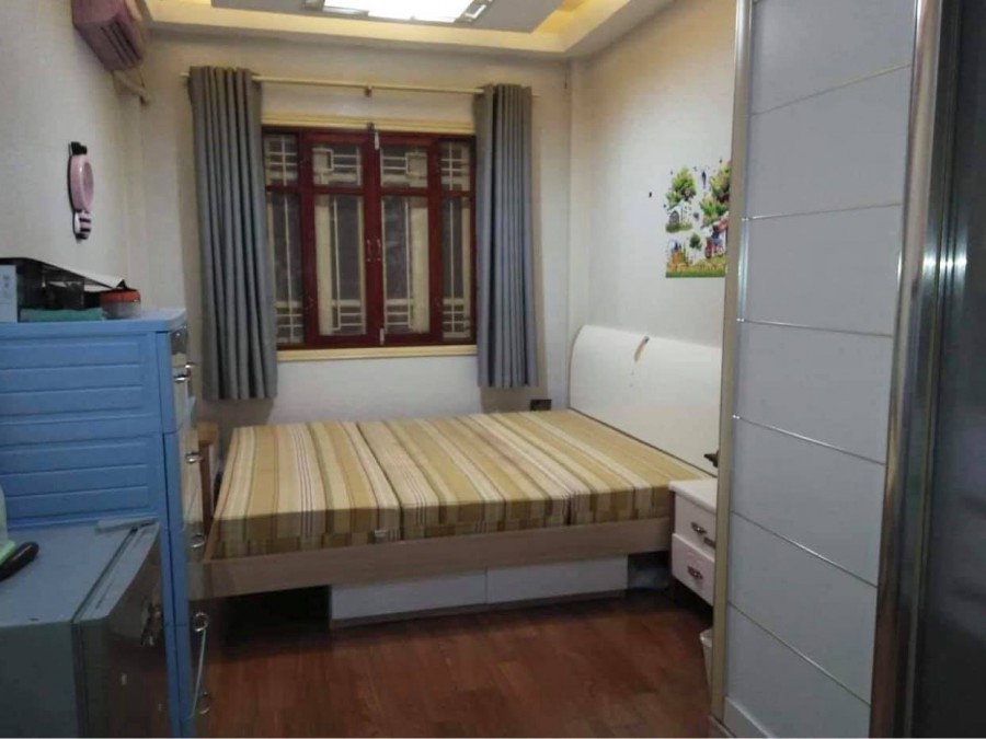 2.45 TỶ CÓ NHÀ 5 TẦNG BA ĐÌNH- MỚI ĐẸP Ở NGAY