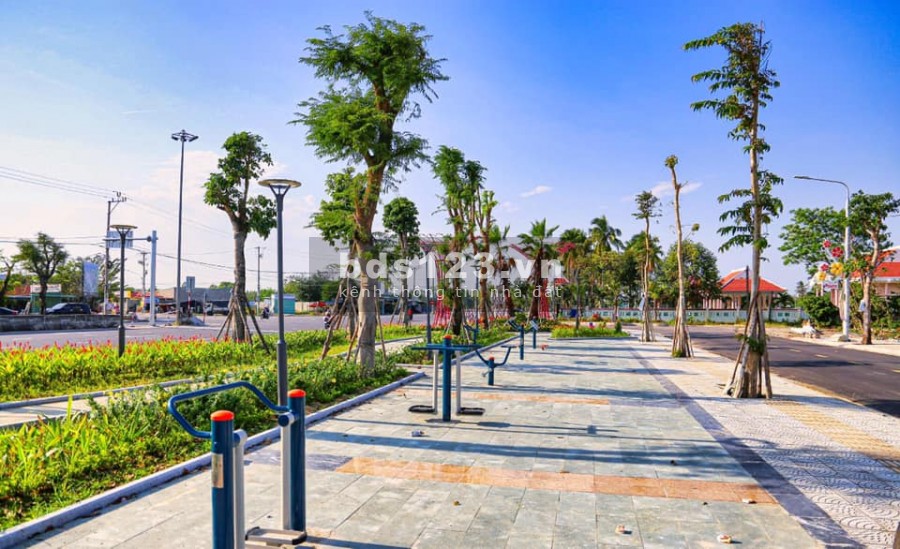 Nhượng gấp 2 suất ngoại giao, trục 27m, trung tâm dự án Epic Town Điện Thắng