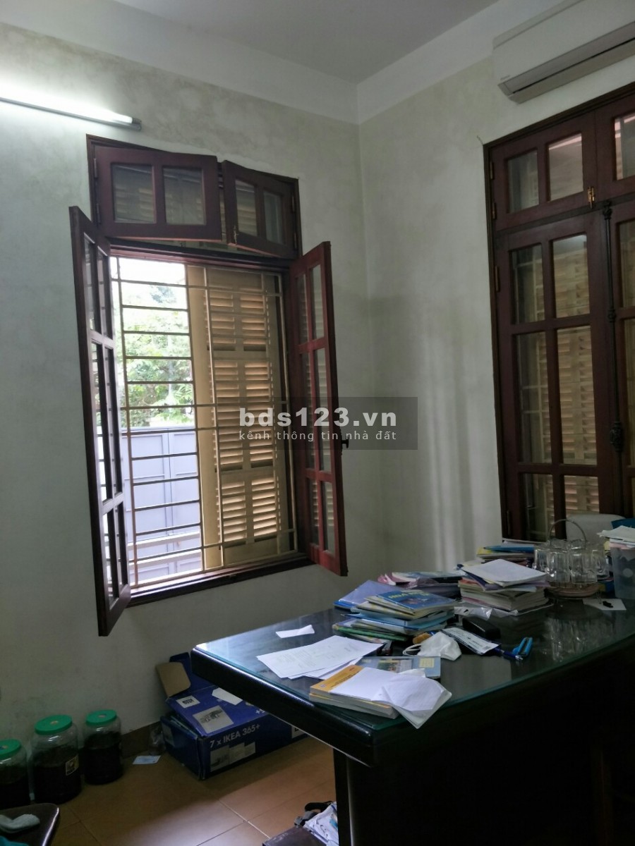 Bán gấp Biệt Thự Ngọc Thuỵ - Long Biên - 160m2 mt 12m gara ô tô giá 10.5 tỷ. ở sướng.